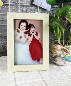 Khung ảnh để bàn vân gỗ kem