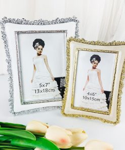 Khung ảnh để bàn Gallery viền hoa vintage mạ bạc